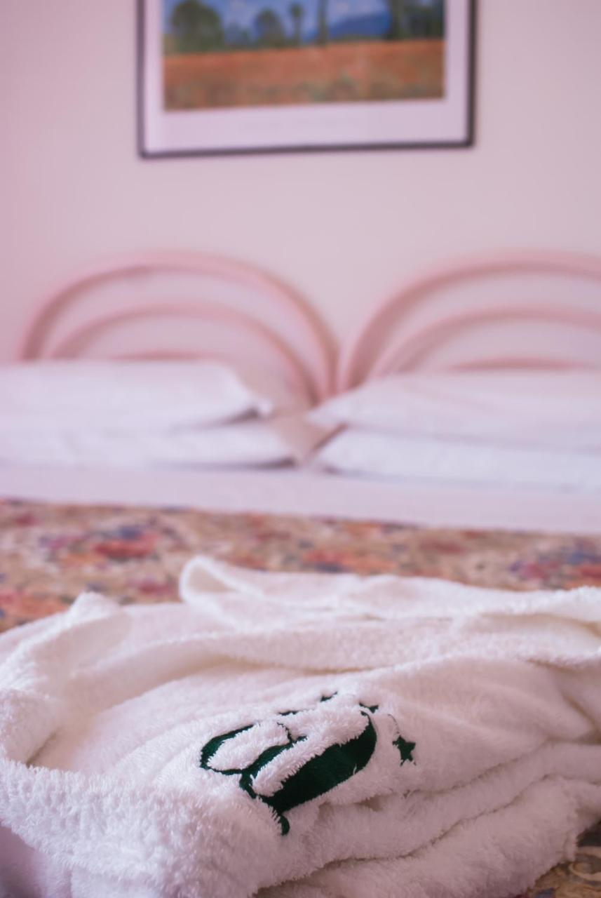 Hotel Angelini リミニ エクステリア 写真
